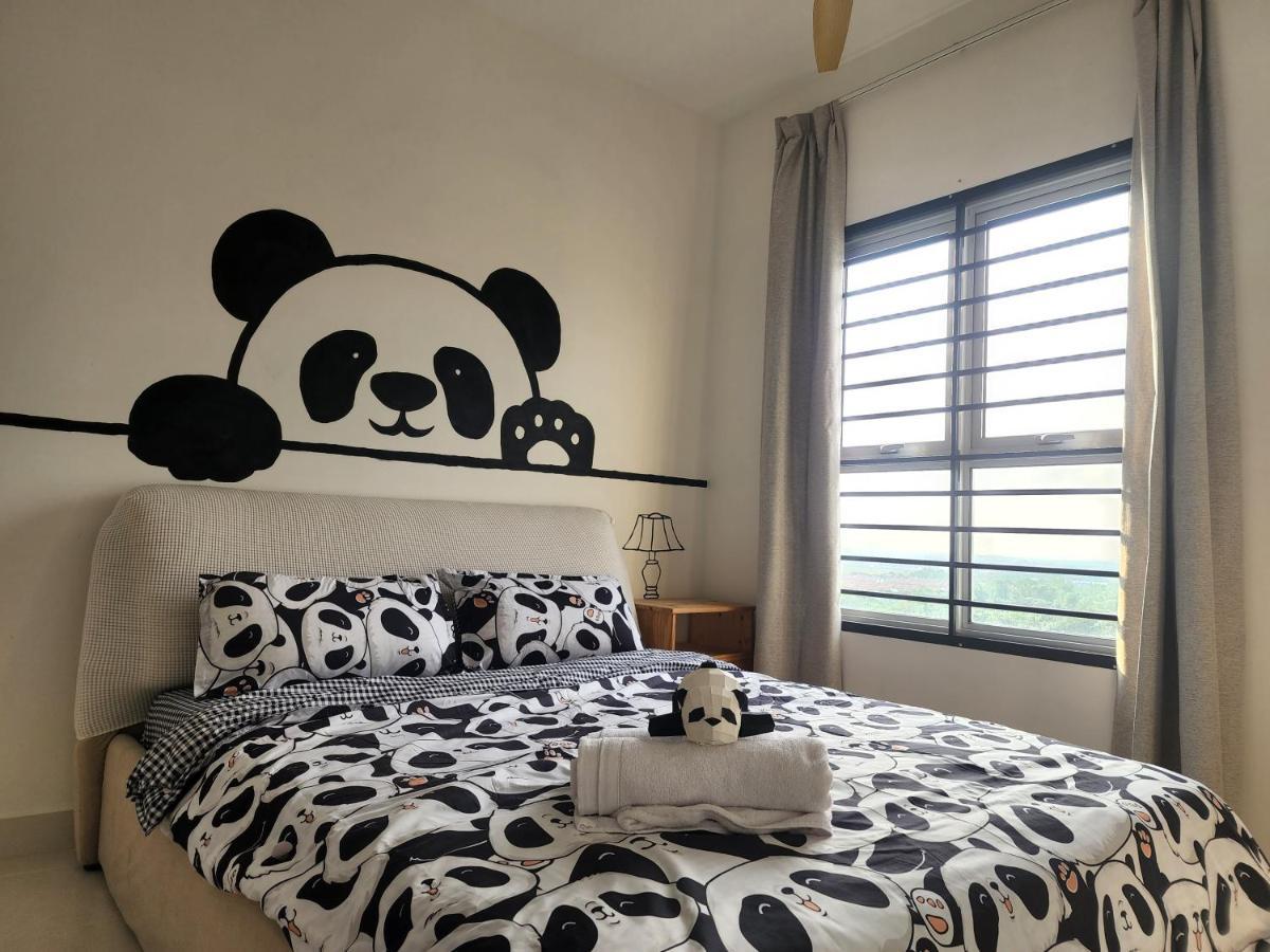 Netflix Panda House 3B2R Rimbayu Kota Kemuning With Atari Games Appartement Teluk Panglima Garang Buitenkant foto