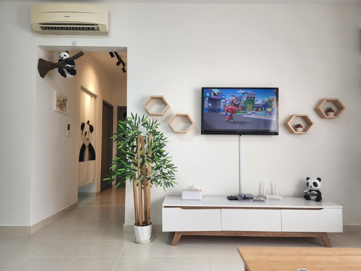 Netflix Panda House 3B2R Rimbayu Kota Kemuning With Atari Games Appartement Teluk Panglima Garang Buitenkant foto